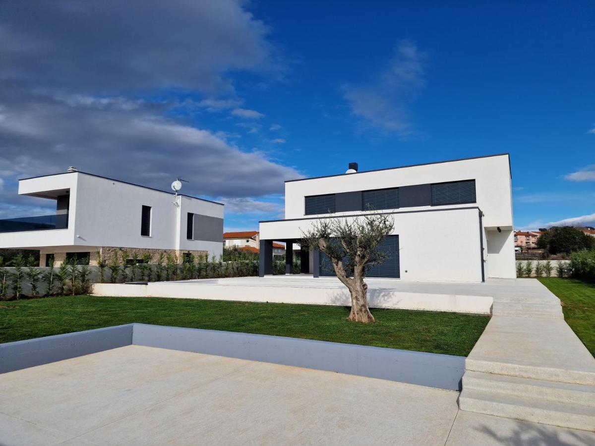 Amazing Private Villa With Outdoor Swimming Pool In Vodnjan Esterno foto